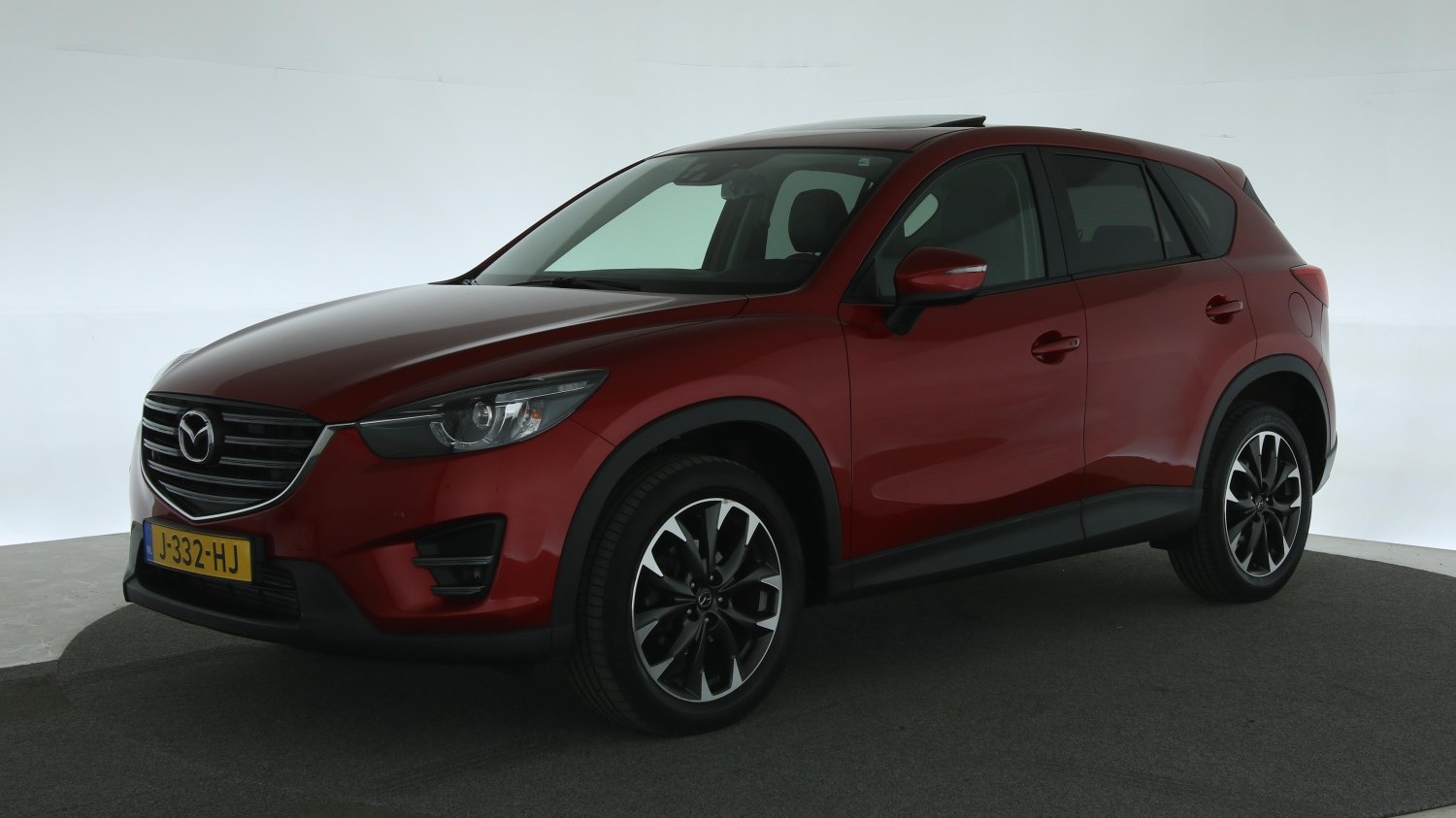 Mazda CX-5 SUV / Terreinwagen 2017 J-332-HJ 1