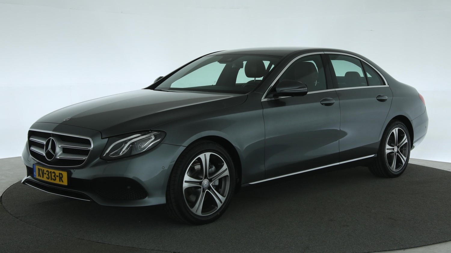 Mercedes-Benz E-Klasse Sedan 2016 KV-313-R 1