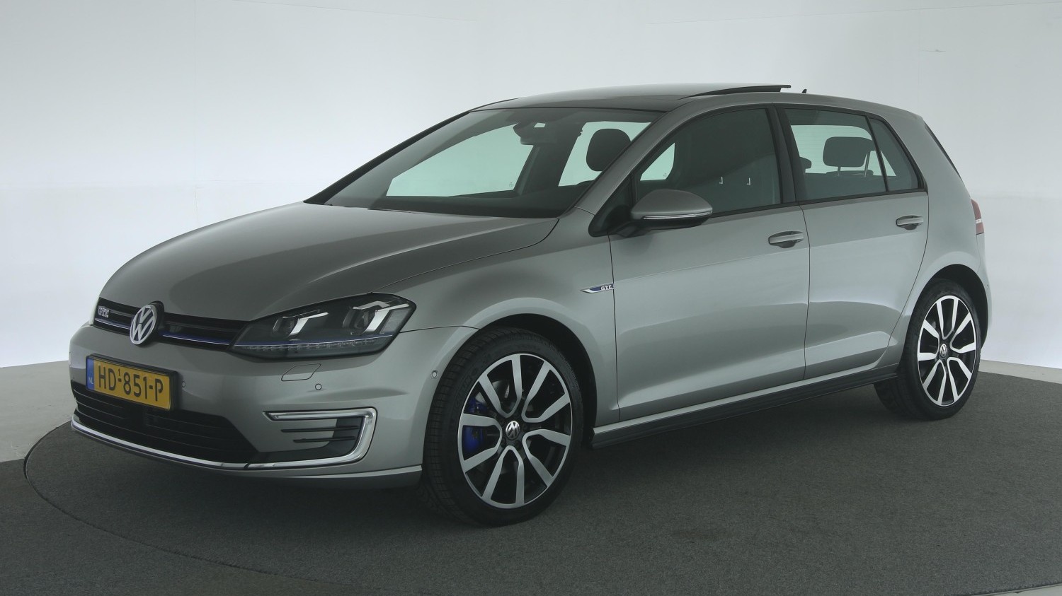 Volkswagen Golf Hatchback 2015 HD-851-P 1