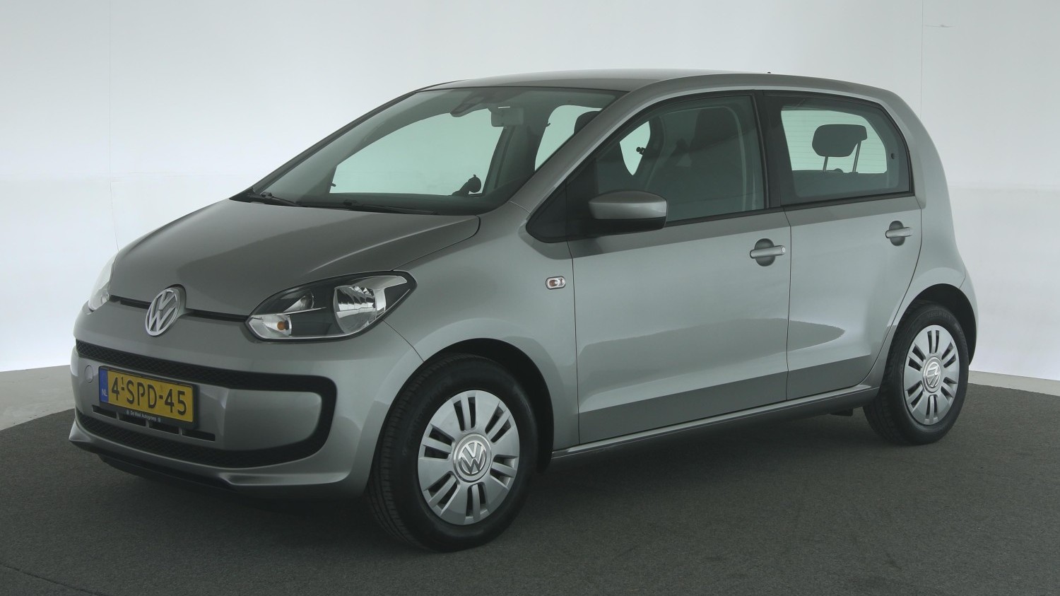 Volkswagen Up Hatchback 2013 4-SPD-45 1