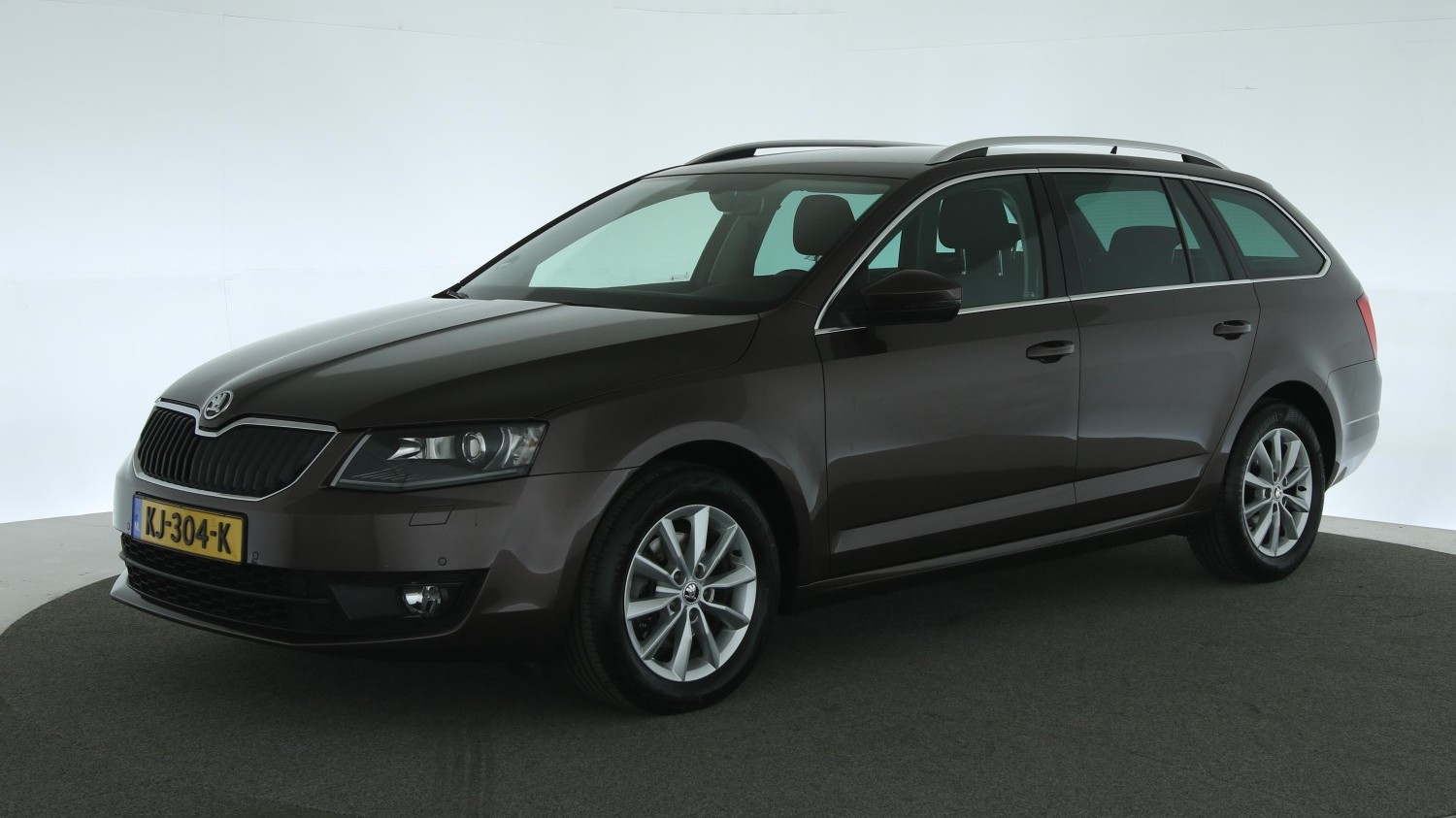 Skoda Octavia Station 2016 KJ-304-K 1