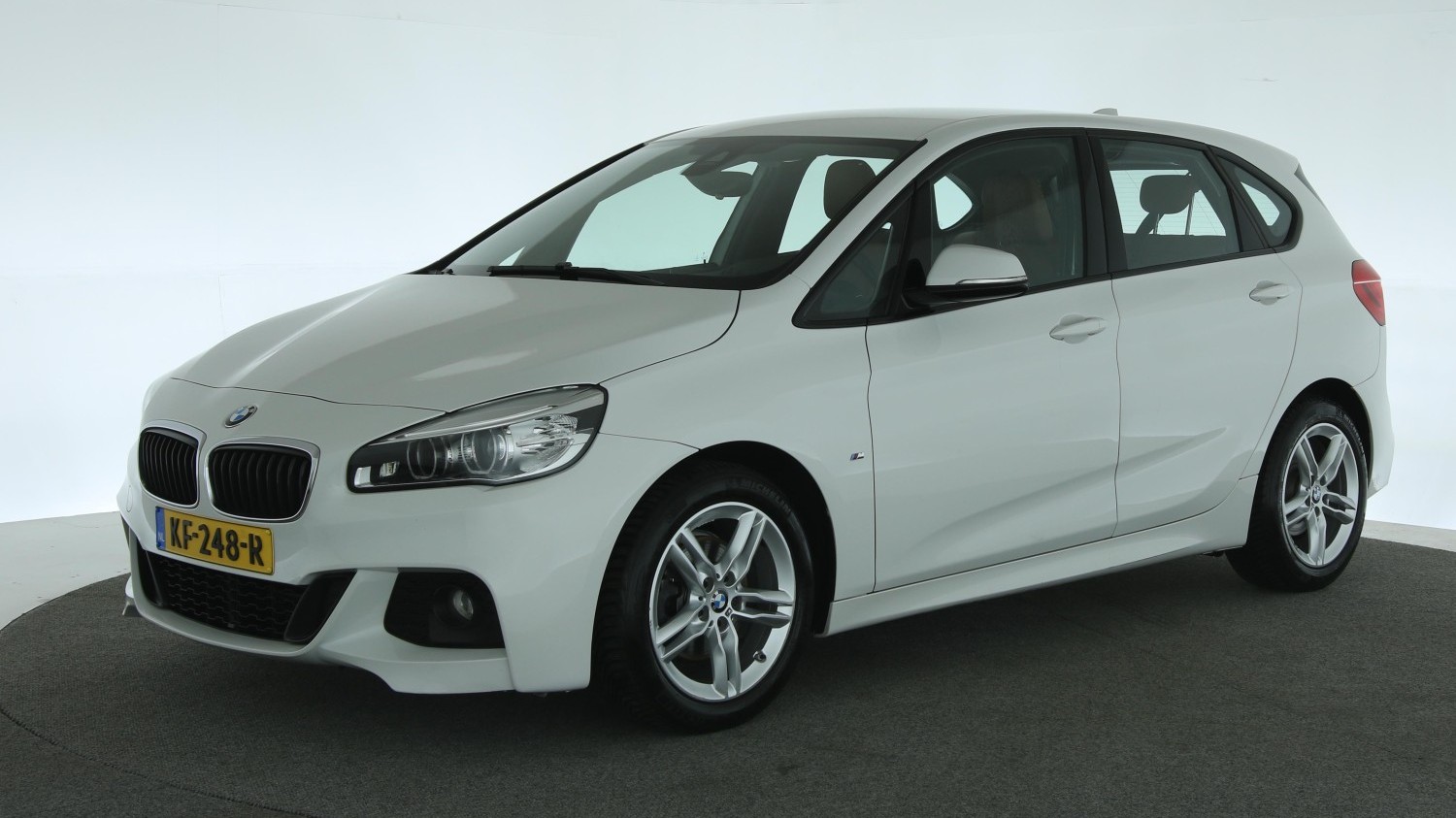 BMW 2-serie MPV 2016 KF-248-R 1
