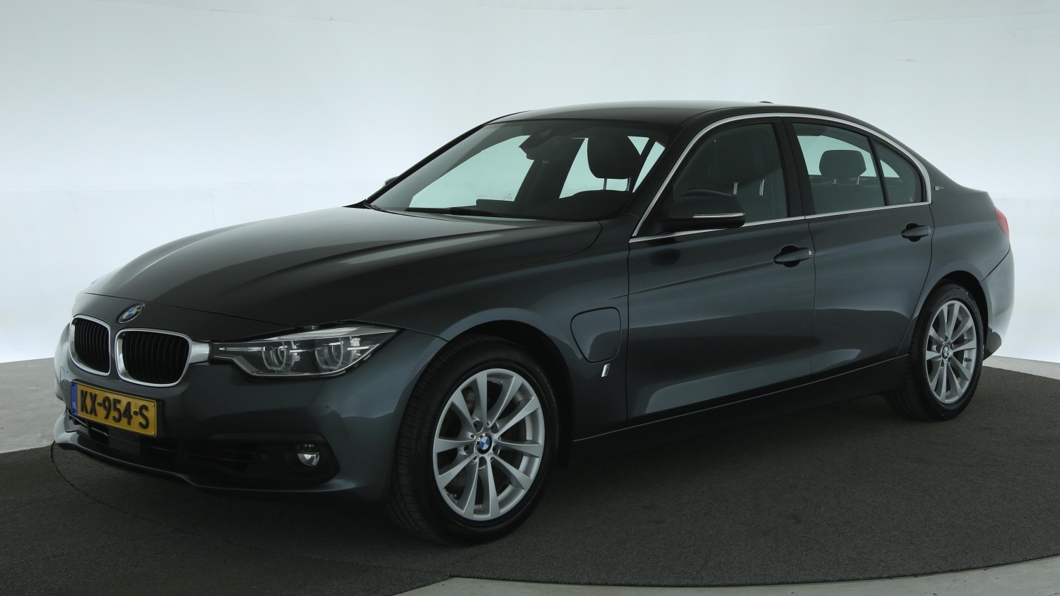 BMW 3-serie Sedan 2016 KX-954-S 1