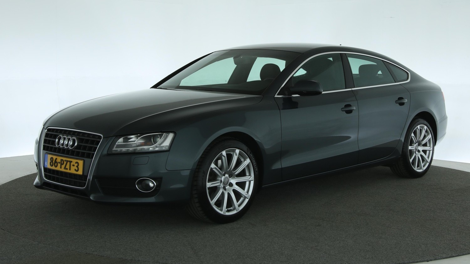 Audi A5 Hatchback 2011 86-PZT-3 1