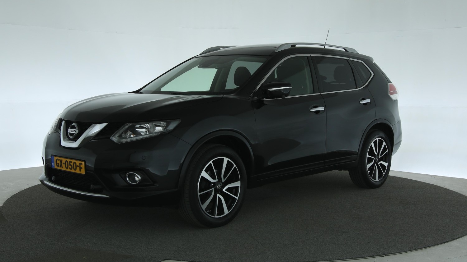 Nissan X-Trail SUV / Terreinwagen 2015 GX-050-F 1