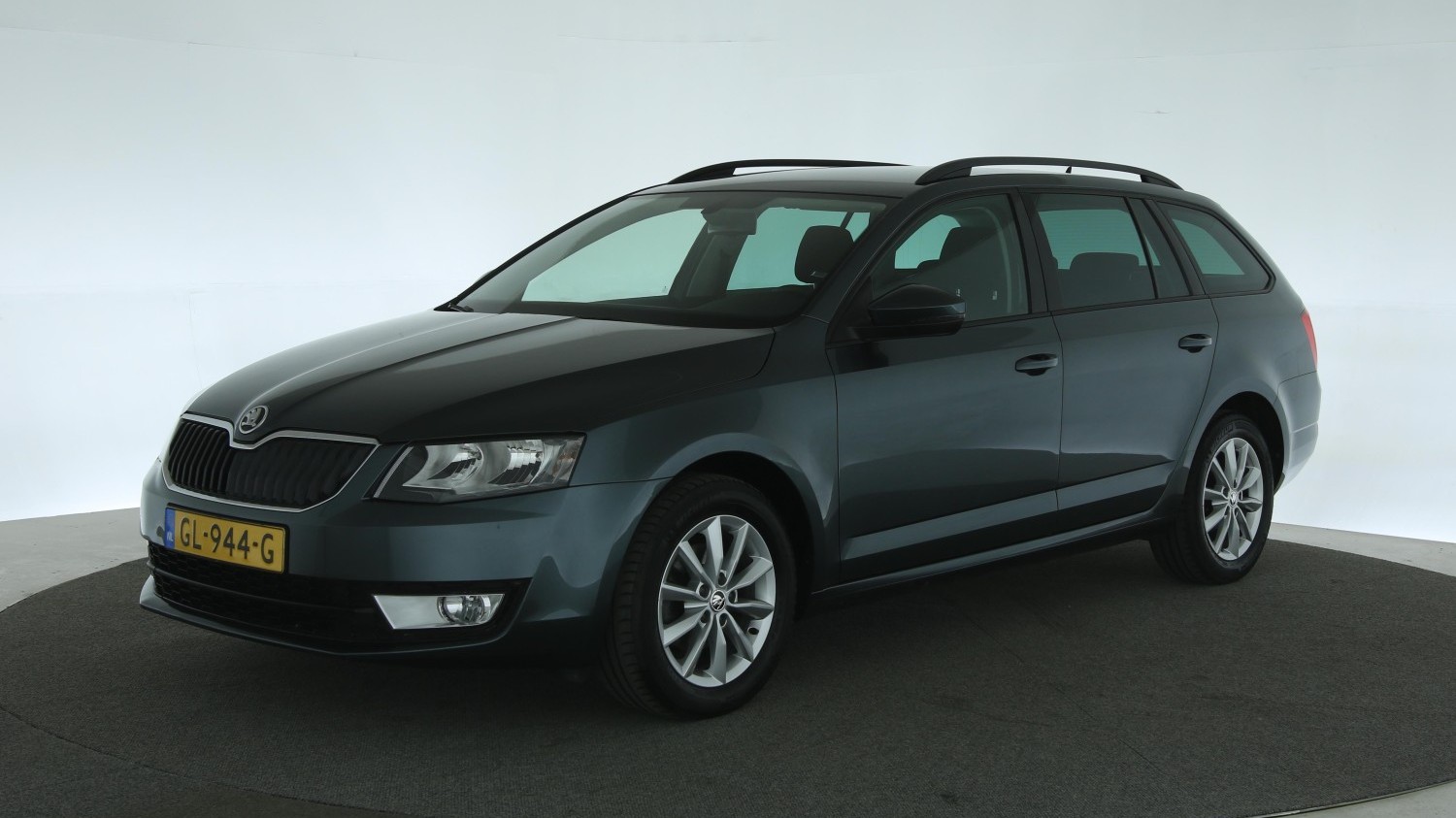 Skoda Octavia Station 2015 GL-944-G 1
