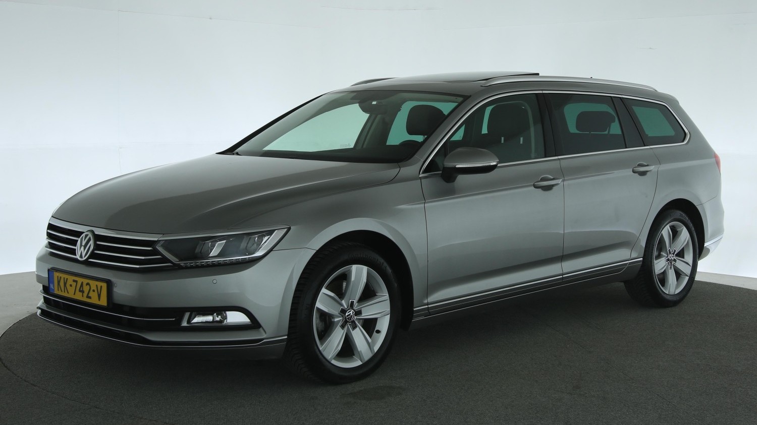 Volkswagen Passat Station 2016 KK-742-V 1