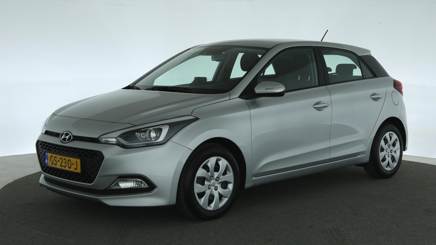 Hyundai i20 Hatchback 2015 GS-230-J 1