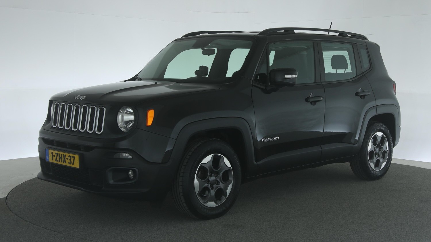 Jeep Renegade SUV / Terreinwagen 2015 1-ZHX-37 1