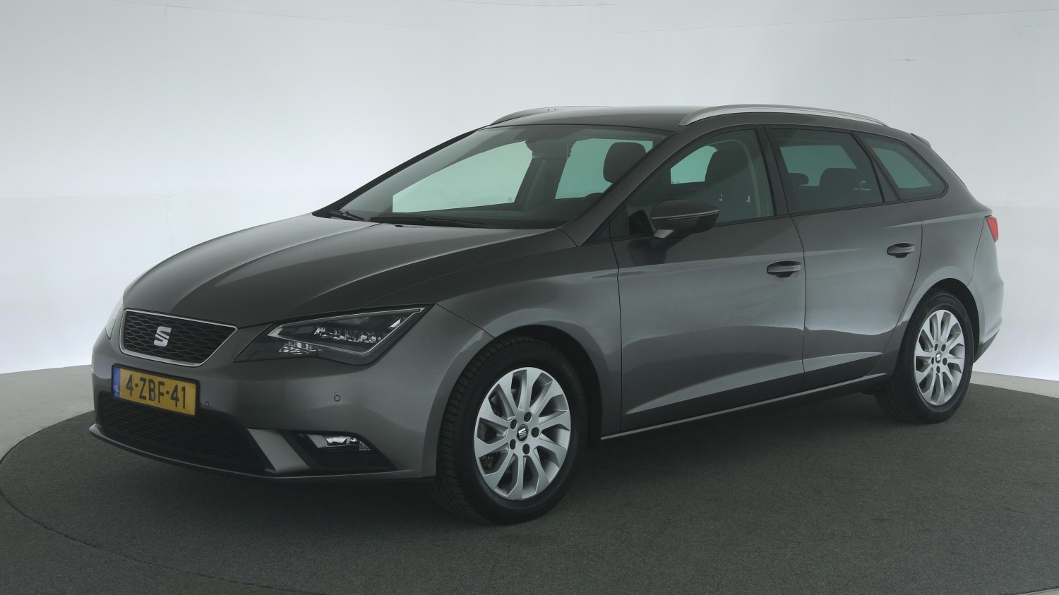 Seat Leon Station 2014 4-ZBF-41 1