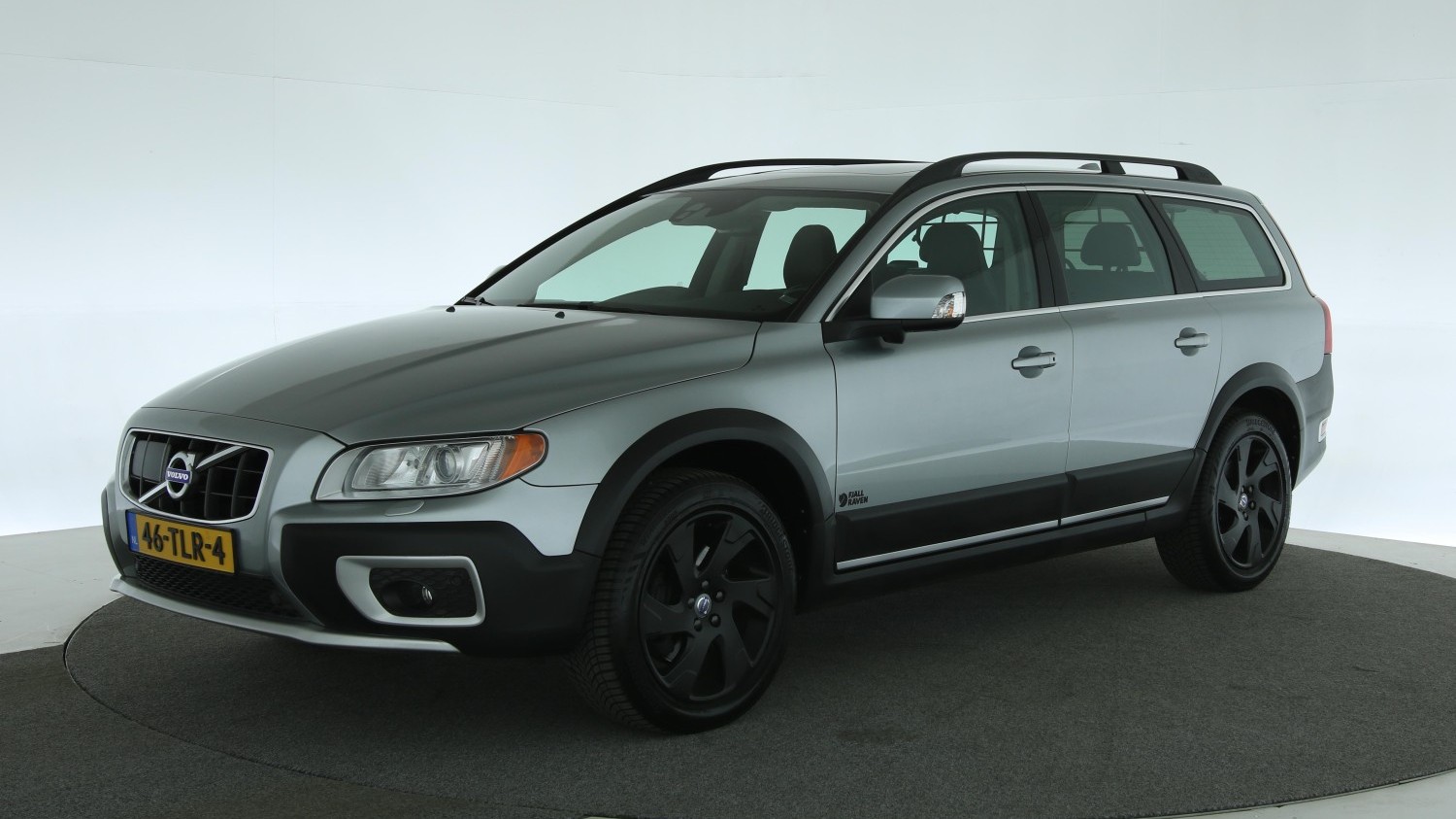 Volvo XC70 Station 2012 46-TLR-4 1