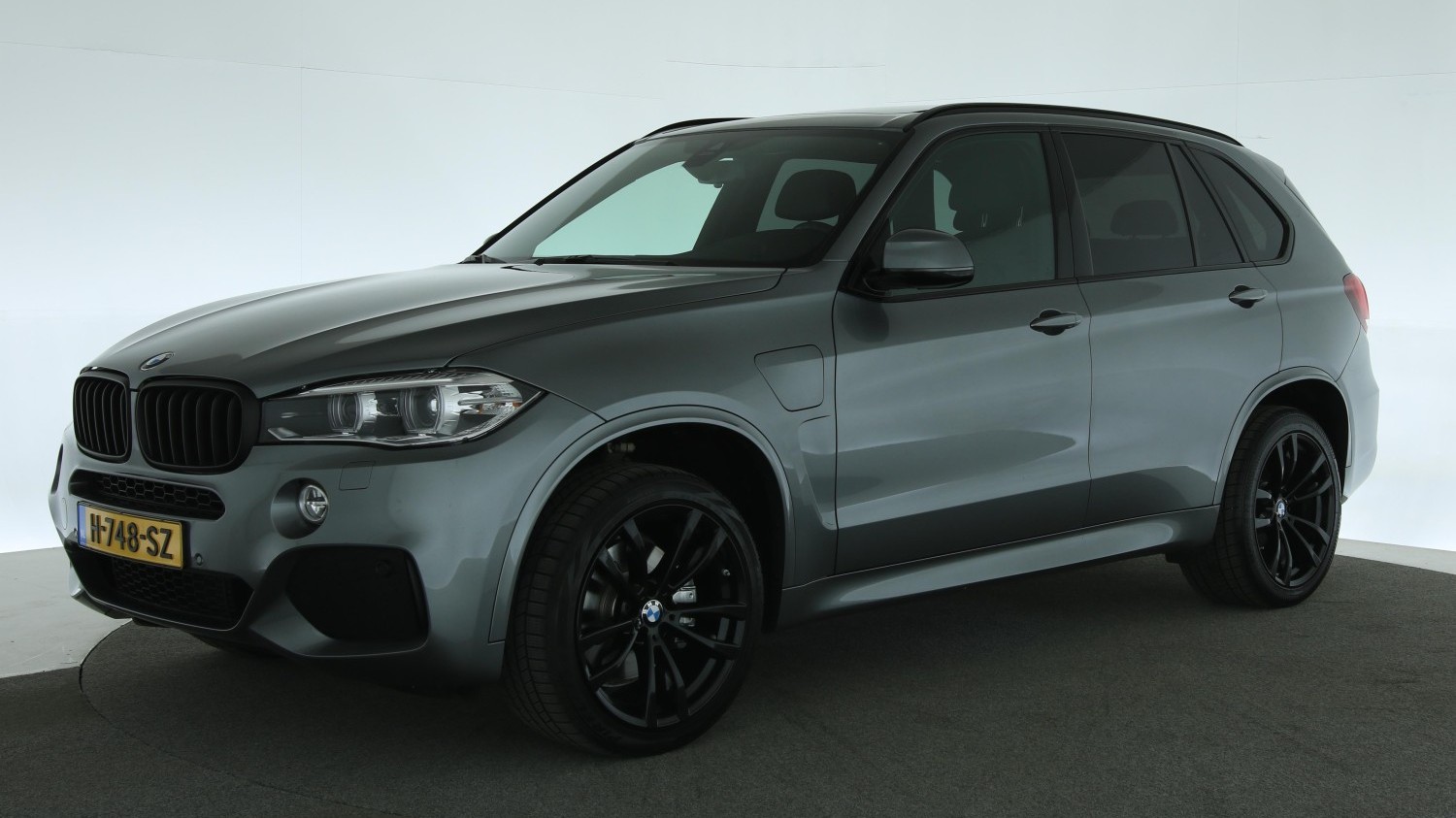 BMW X5 SUV / Terreinwagen 2017 H-748-SZ 1