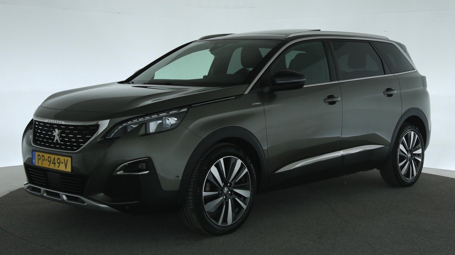 Peugeot 5008 SUV / Terreinwagen 2017 PP-949-V 1