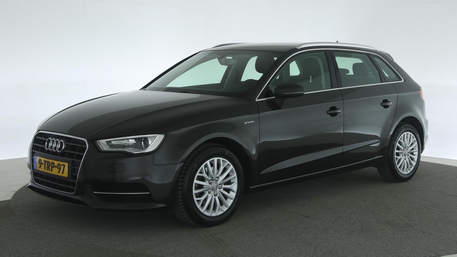 Audi A3 Hatchback 2014 9-TRP-97 1