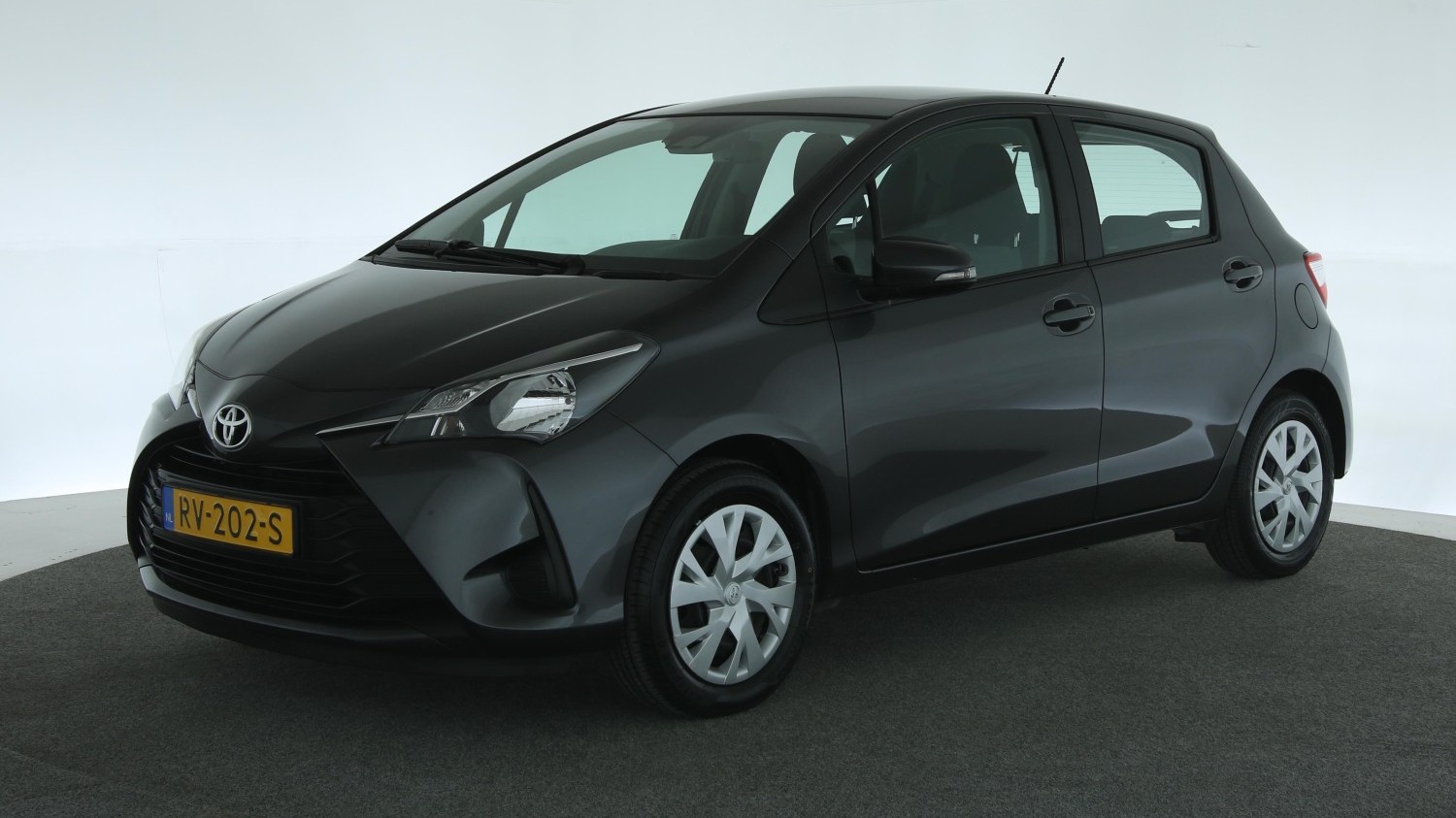 Toyota Yaris Hatchback 2018 RV-202-S 1