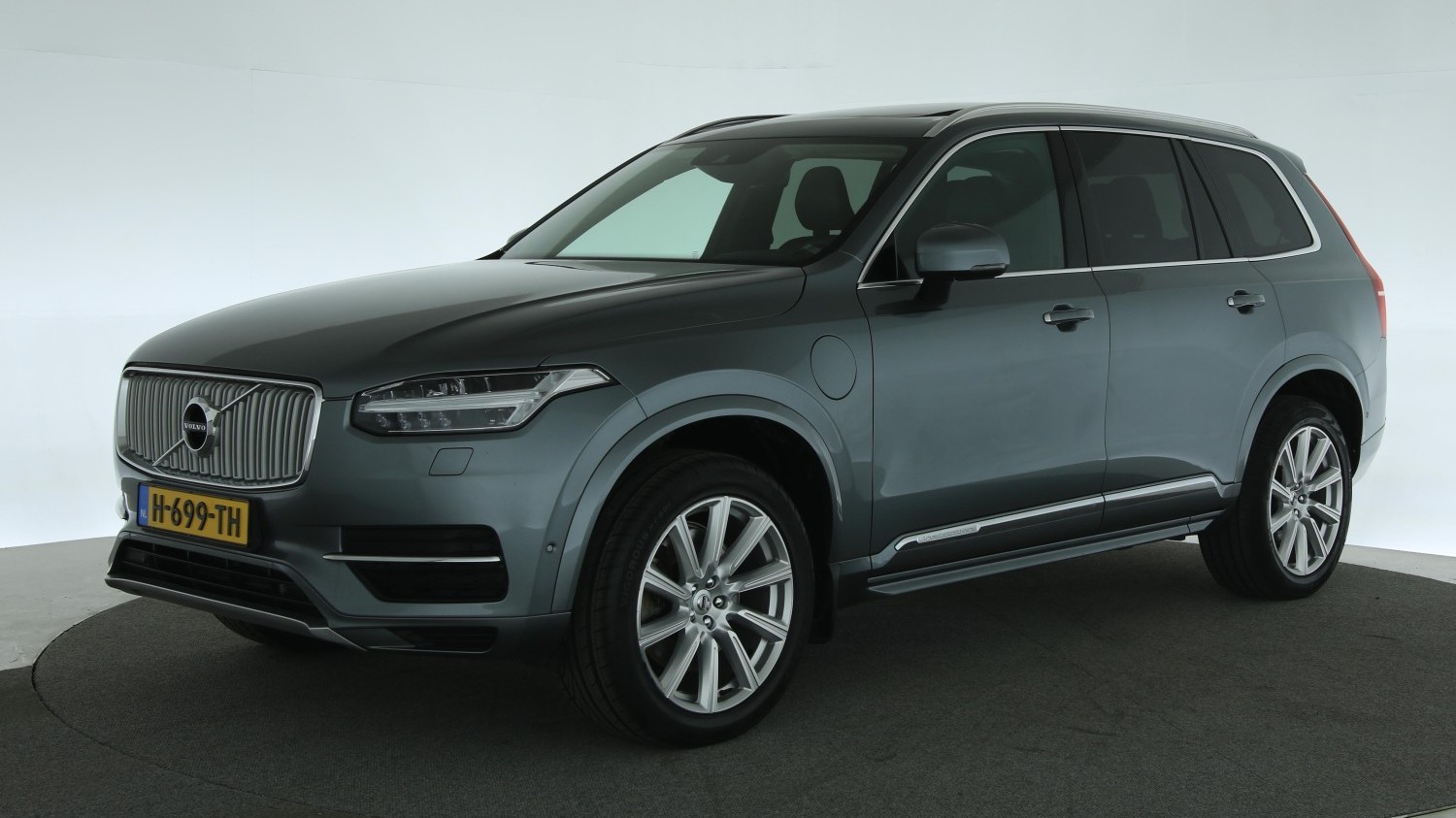 Volvo XC90 SUV / Terreinwagen 2016 H-699-TH 1