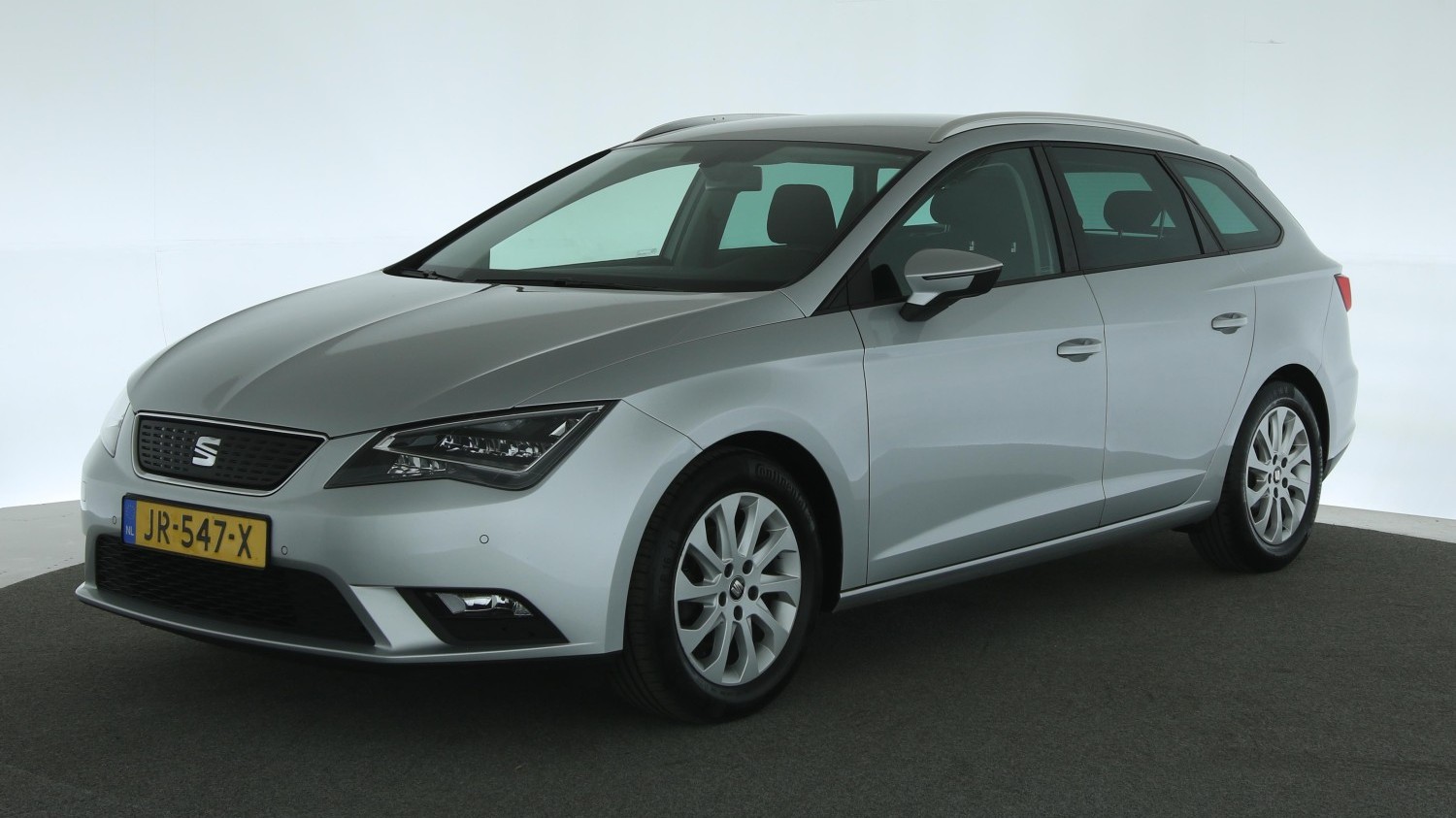 Seat Leon Station 2016 JR-547-X 1