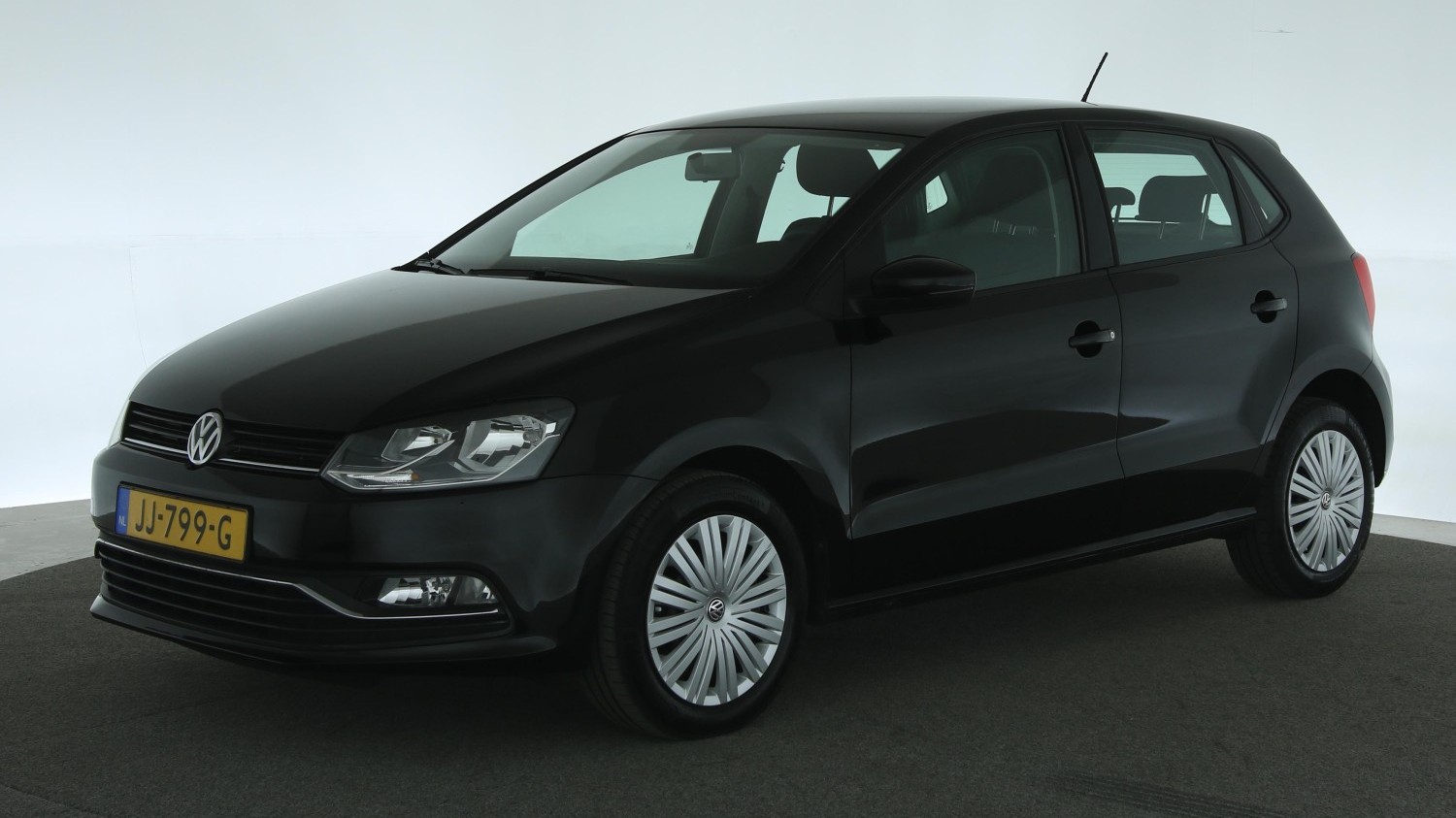 Volkswagen Polo Hatchback 2016 JJ-799-G 1