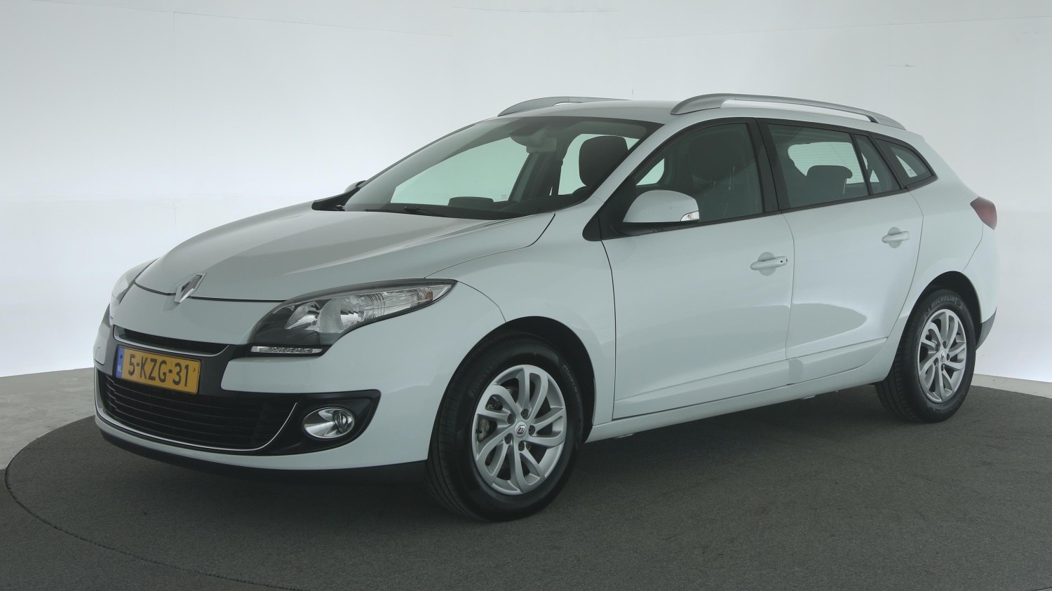 Renault Mégane Station 2013 5-KZG-31 1