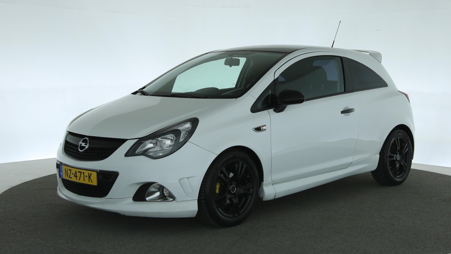 Opel Corsa Hatchback 2009 NZ-471-K 1