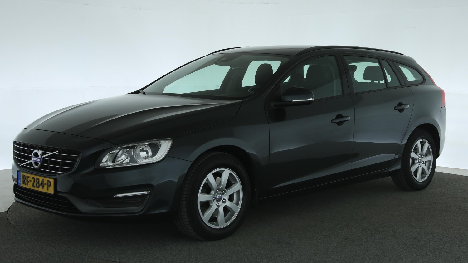Volvo V60 Station 2013 RF-284-P 1